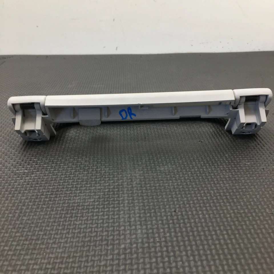 02-08 Manija de agarre de techo trasero izquierdo/derecho BMW 750i OEM 7045547 Foto 4 de 4