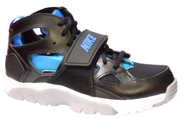 black huaraches junior 5.5