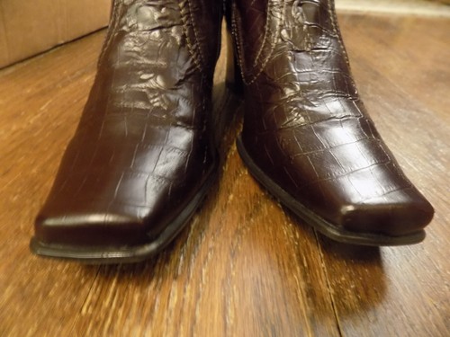 Bass Baylee Faux Patent Leather Brown Croc 2.5" Heel Ankle Boots sz 11 ISSUES! - Picture 5 of 11