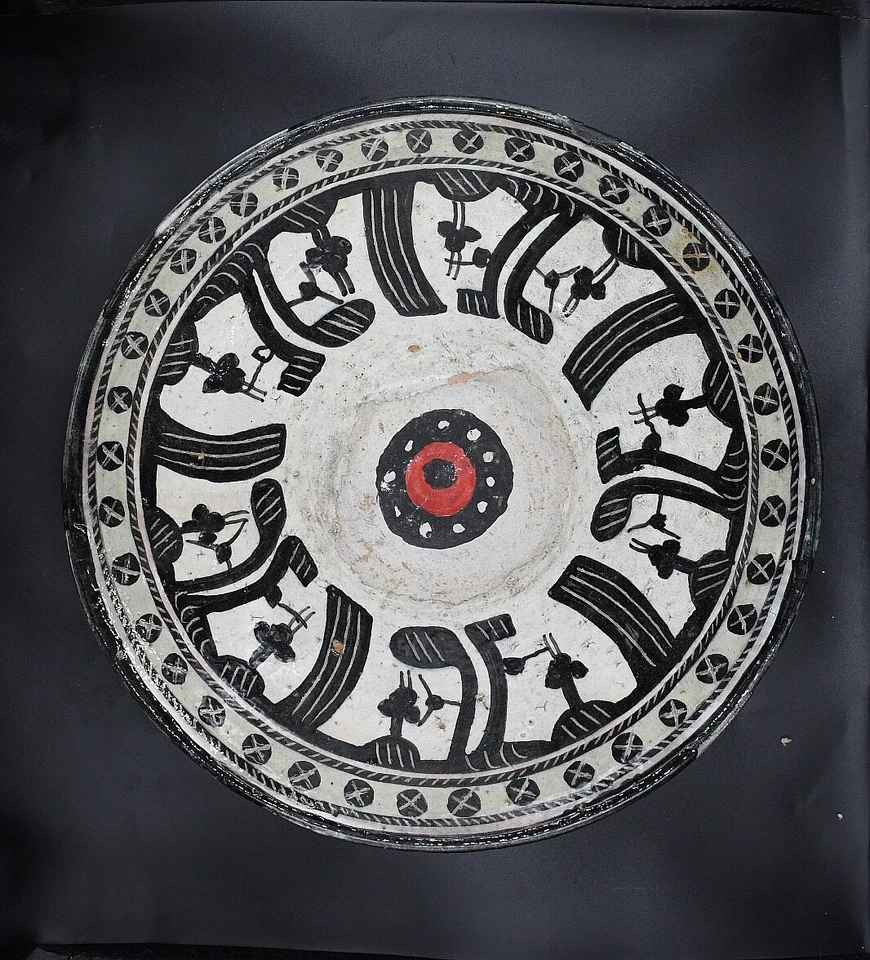 ПРЕКРАСНАЯ КЕРАМИЧЕСКАЯ ЧАША СЕРЕДИНЫ 19 ВЕКА ПЕРСИДСКОЕ ИСЛАМСКОЕ ИСКУССТВО УНИКАЛЬНЫЙ ДИЗАЙН БЛИЖНИЙ ВОСТОК - Изображение 4 из 4