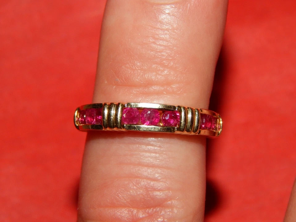 14K YELLOW GOLD  EFFY 1/2 TCW   RUBY BAND STACKING RING  SIZE 6.75 SIZEABLE  - Image 4 of 4