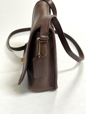 Vintage COACH Companion Flap Crossbody Bag 9076 Brown Leather Turn
