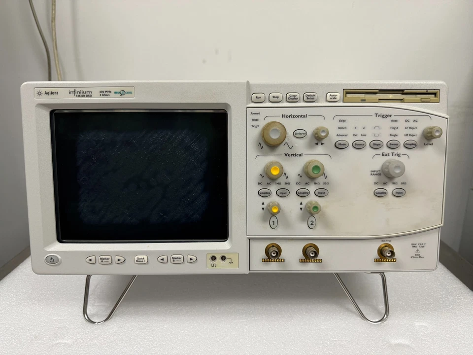 Agilent 54830B Infiniium Oscilloscope, 2 Channels, 600 MHz, up to 4 GSa/s - Image 3 of 4