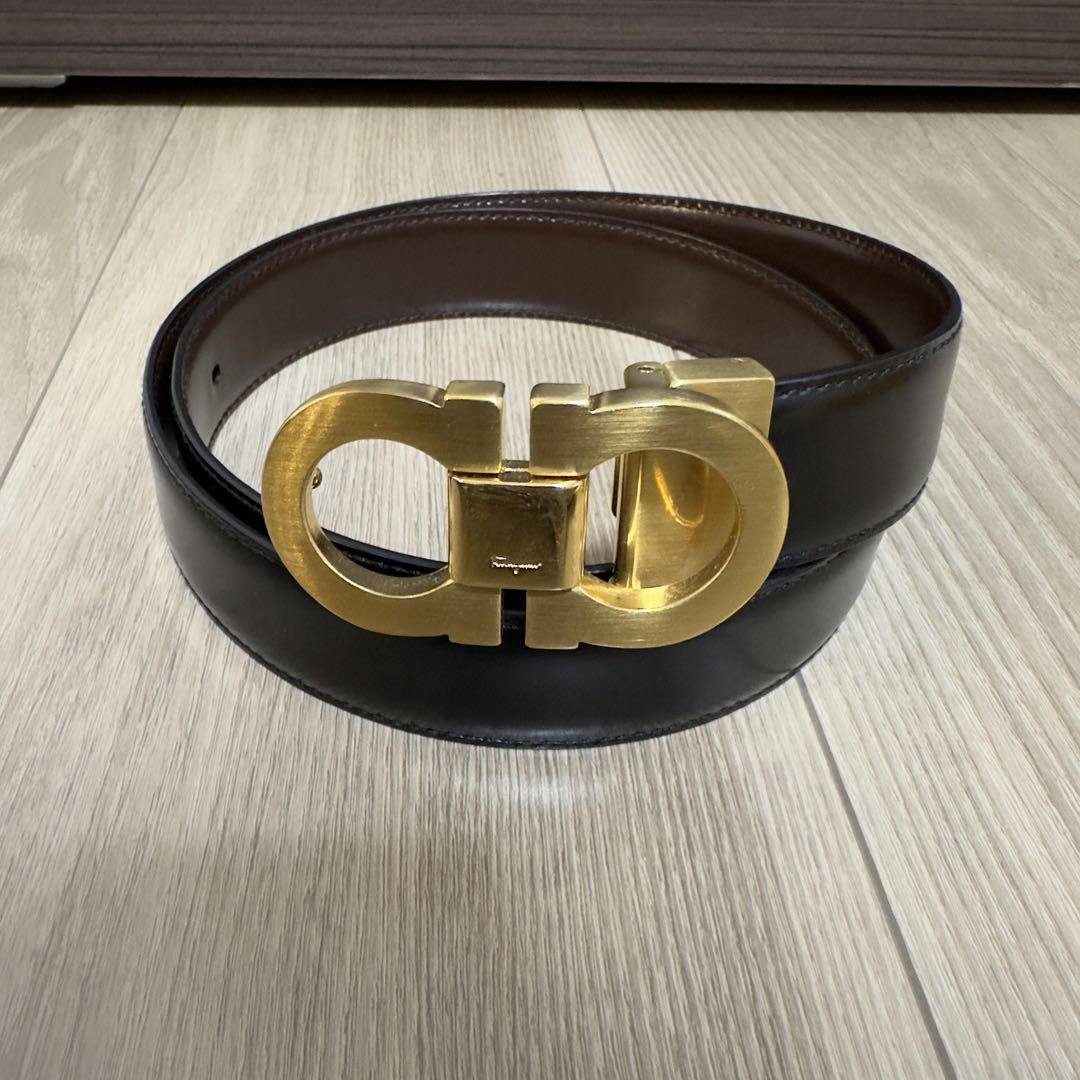 Salvatore Ferragamo Black Leather Belt w/ Gold Double