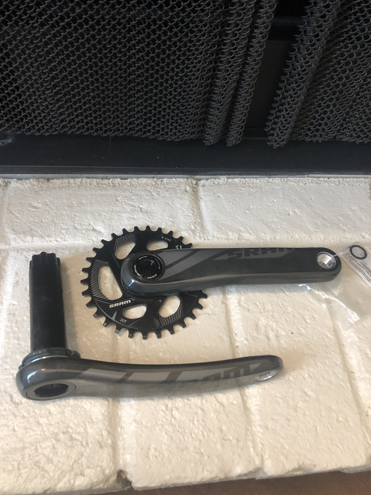 bb30 compatible cranksets