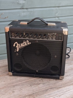 Vintage Mexico Fender Frontman 15R, 2 Chan., PR241, 3-Band Eq., ext. Spk. jack