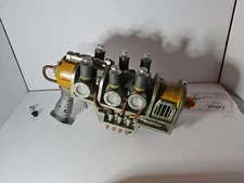 Fallout Plasma Pistol Replica Official Bethesda Thinkgeek  Damaged 