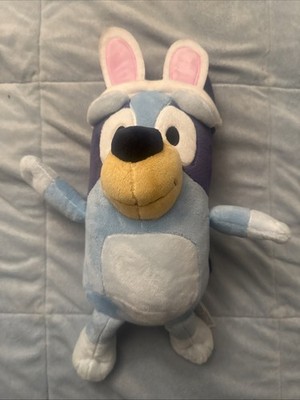 Bluey w/ Bunny Ears Easter 2025 13  Plush Plays Theme Song Dances HTF New! 