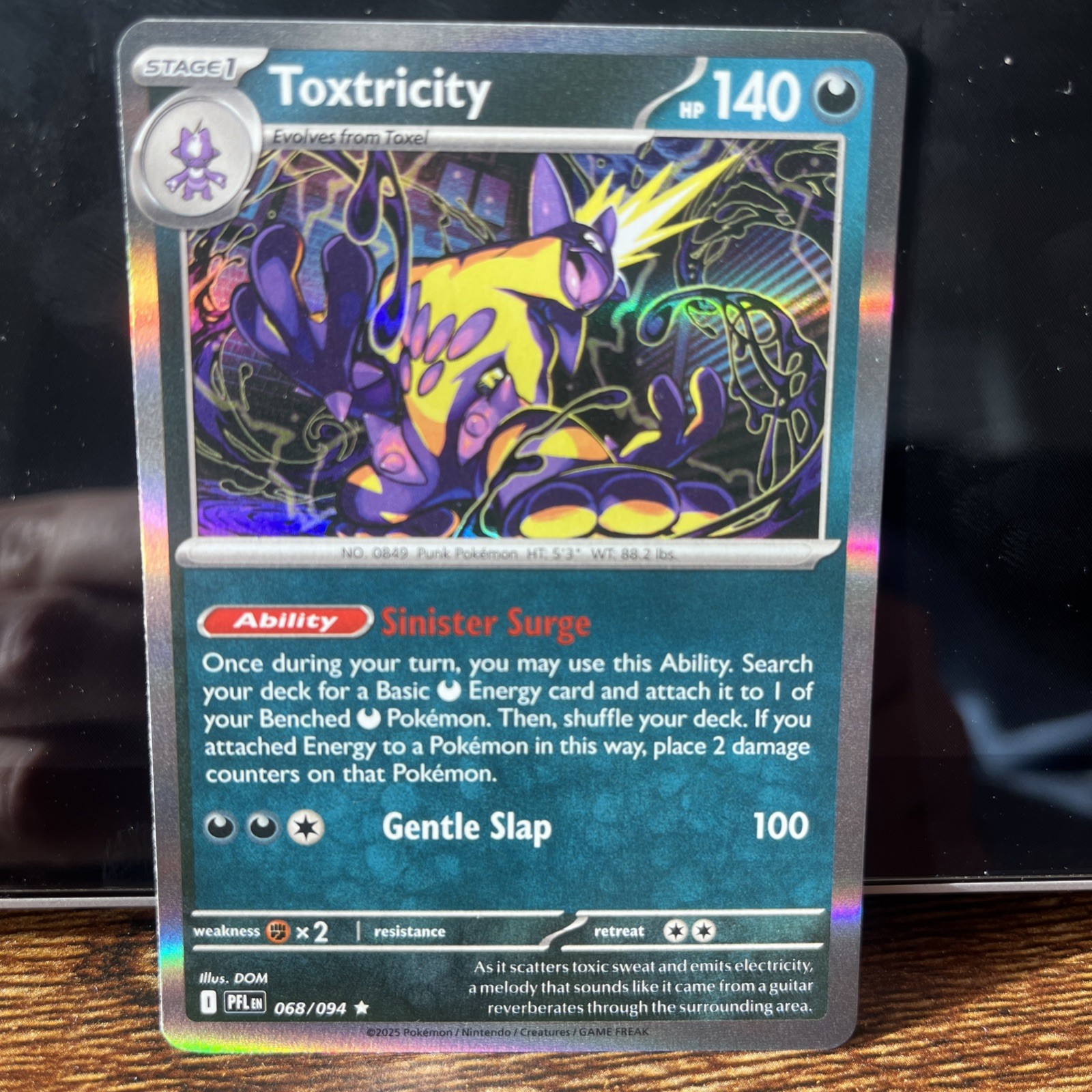 Toxtricity 068/094 Me02: Phantasmal Flames Reverse Holo