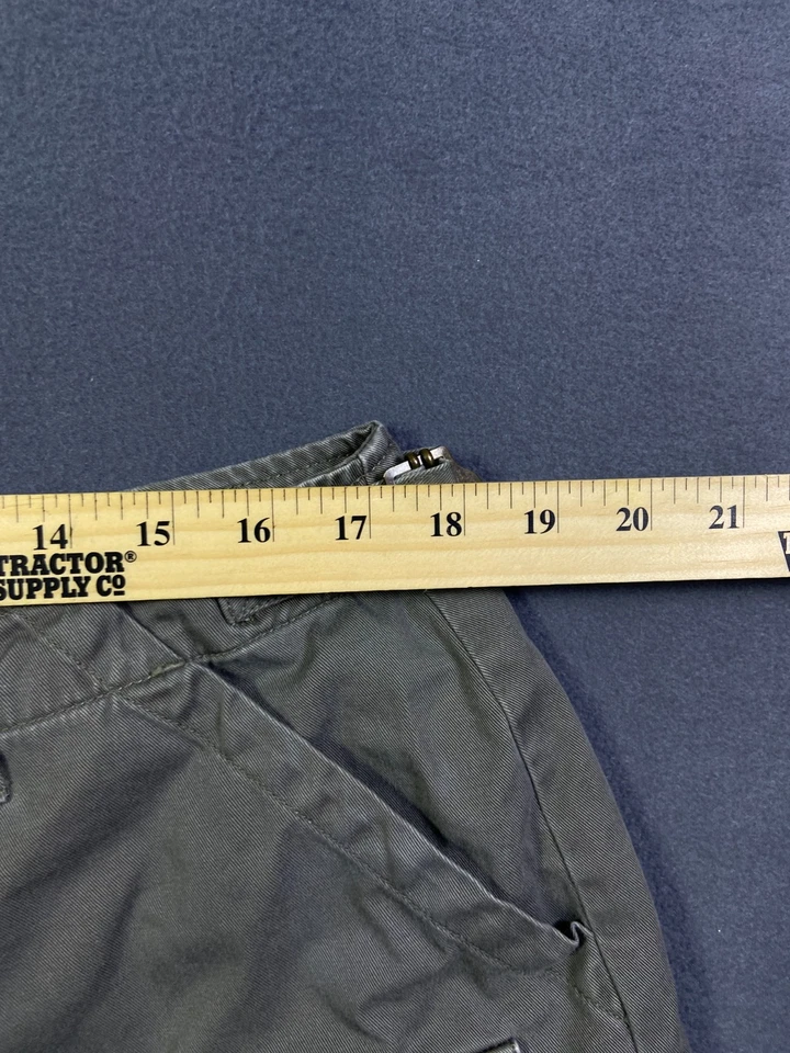 Bermuda cargo Venezia feminina verde caminhada jardinagem tamanho 16 bolsos frontais fácil - Imagem 4 de 4