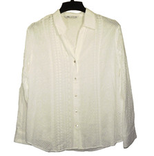 Zara Shirt Women M White Collared V-Neck Embroider Long Sleeve Button Up