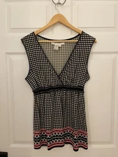 Max Studio Womens L Empire Waist Vneck Bohemian Sleeveless Top Pleated Hem 