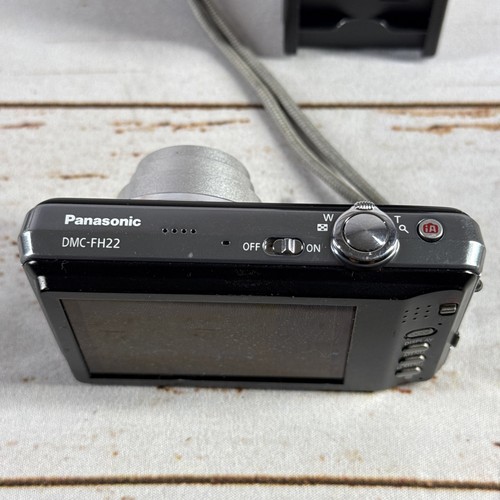 Panasonic Lumix DMC-FH22 DMC-FH22 14MP Digital Camera Dead Pixels On Display - Picture 6 of 7