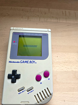 Nintendo  Game Boy DMG-01 Handheld-System Grau ohne Regionalsperre Stereo Sound
