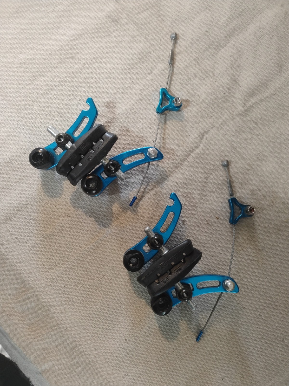 Gently Used Tektro Blue Center Pull Cantilever Brake Set Fro
