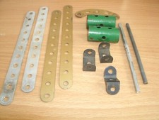 Meccano Ancien Lot de 12 Pièces Métal