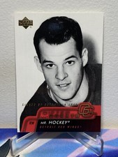 2002-03 Upper Deck Series 1 Hockey MR. HOCKEY GORDIE HOWE #GG9 GIFTED GREATS