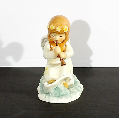 Goebel Child Angel Playing Horn Nativity Figurine 3.75'' Tall x 3.25'' Long Vtg
