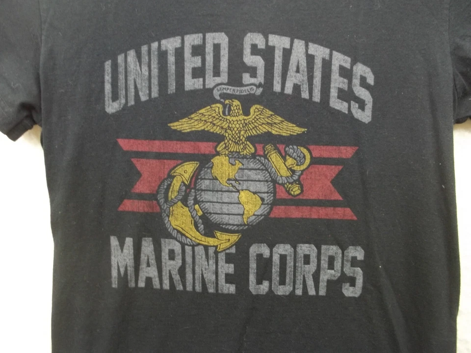 Camiseta gráfica de cuello redondo manga corta negra talla L del Cuerpo de Marines de Estados Unidos para niñas Foto 4 de 4