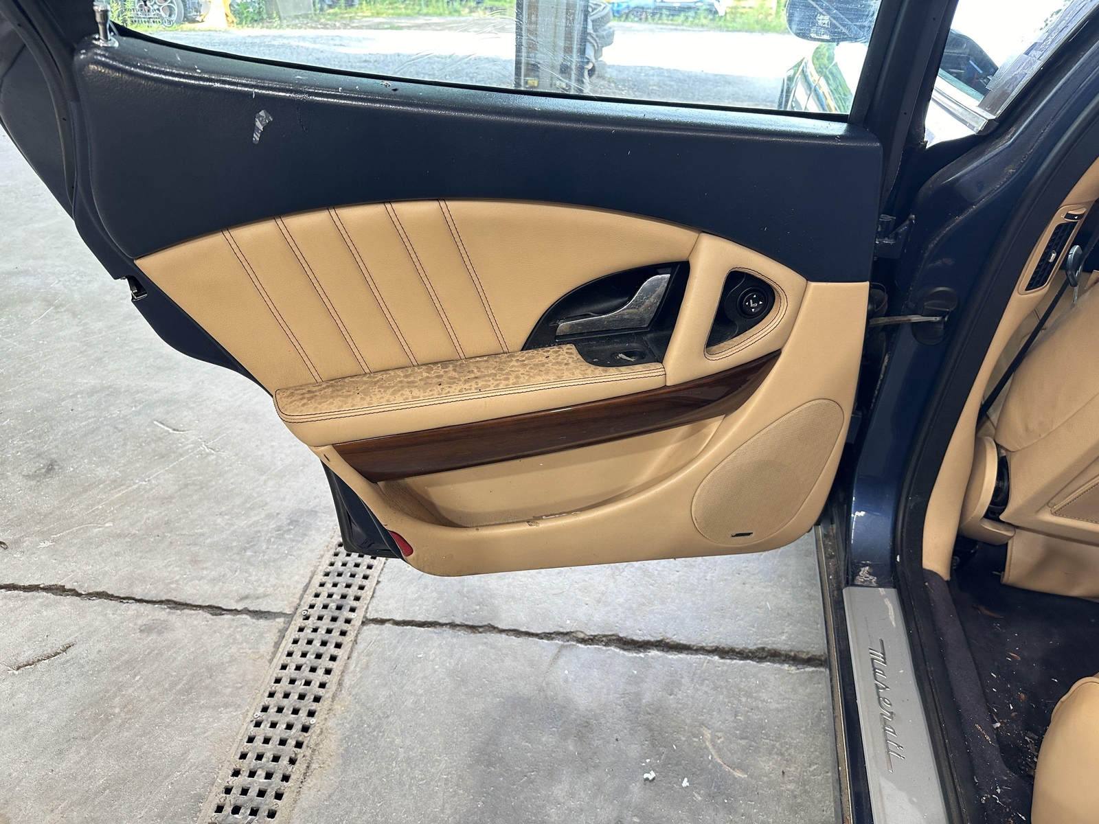 06 MASERATI QUATTROPORT DRIVER LEFT REAR SIDE DOOR SEBRING BLUE METALLIC 203852
