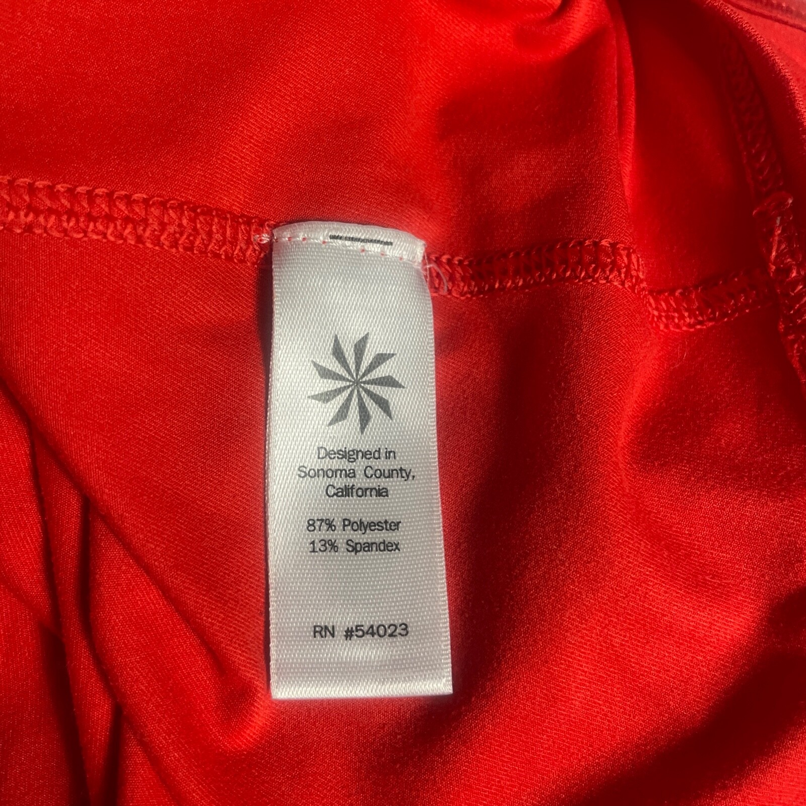 Athleta Medium Red Razor Back Tank Shell Sleevele… - image 3