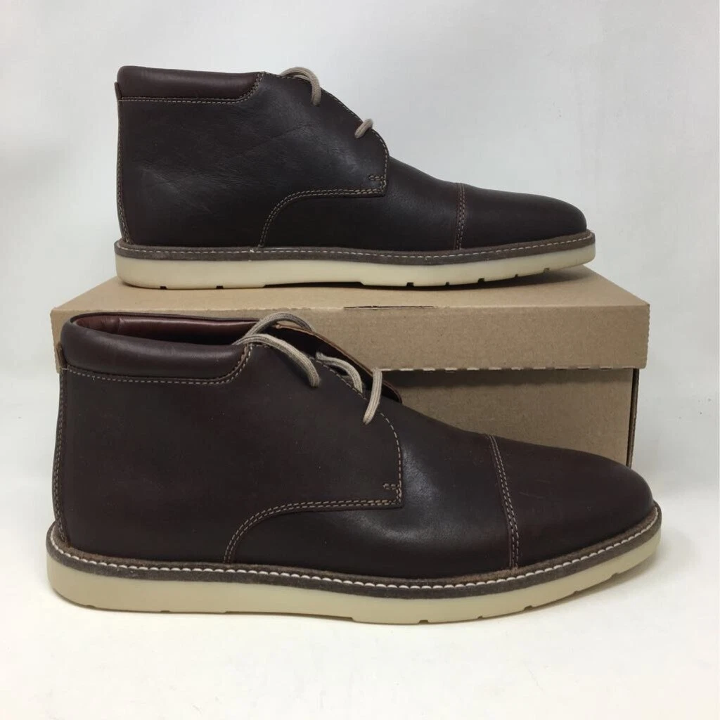 Clarks grandin top mid chukka boot