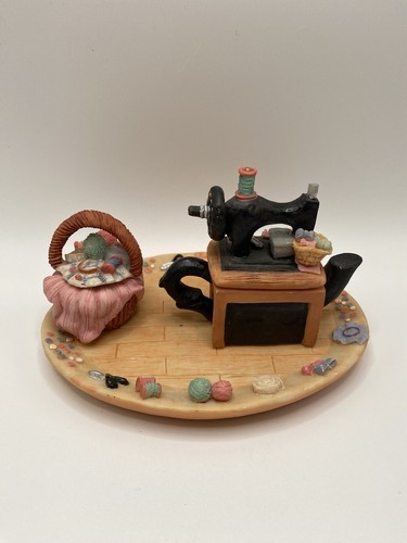 Macchine da cucire in miniatura vintage 1994 Artisan Flair e accessori - Foto 3 di 22