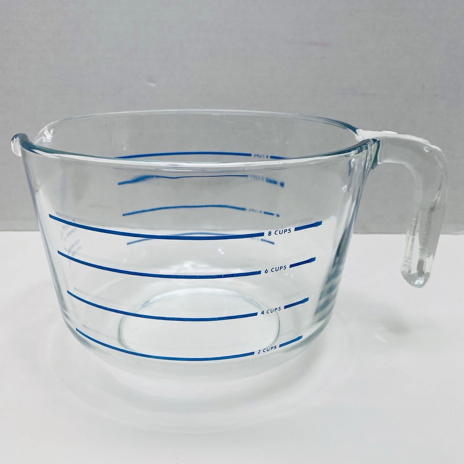 Vtg PYREX 8-Cup Glass Measuring Cup Mixing Bowl Blue Letter M-640 Made in USA