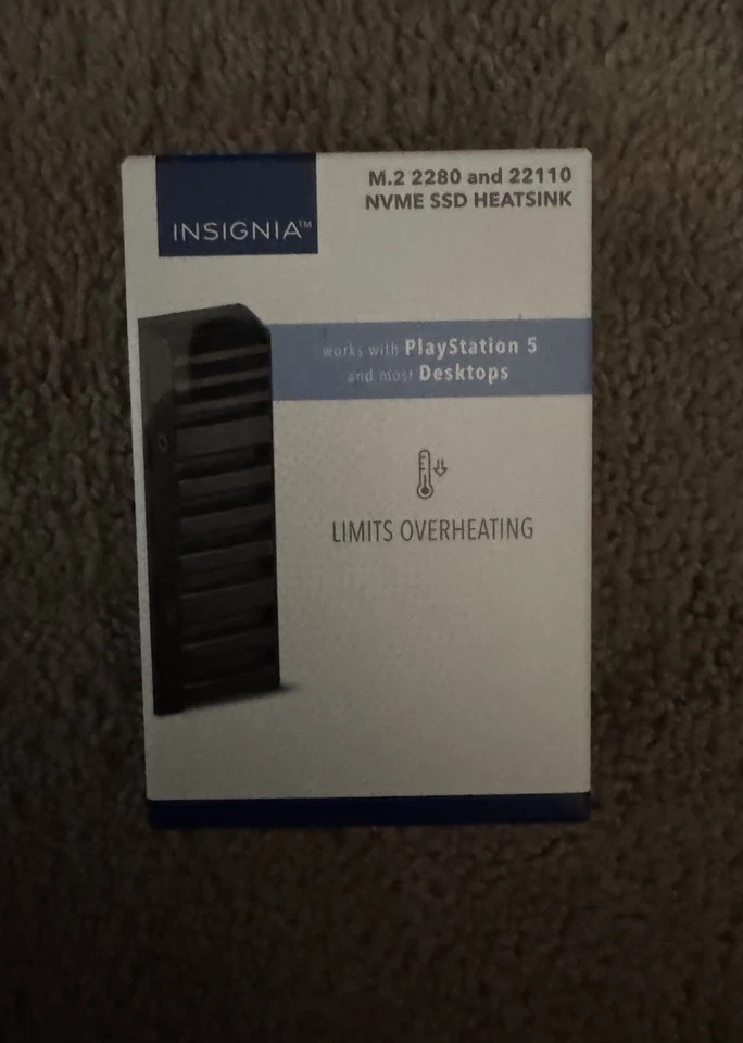 NEW Insignia NS-PM2HS Heatsink Enclosure for M.2 NVMe SSDs and PS5 - Black - Image 4 of 4