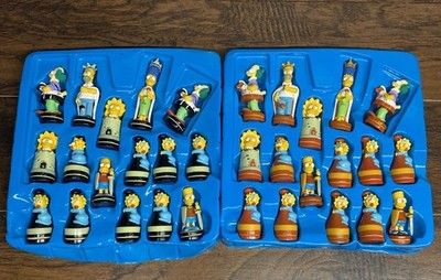 Simpsons Chess Set 2002 Matt Groening Complete Pieces Lot w Trays