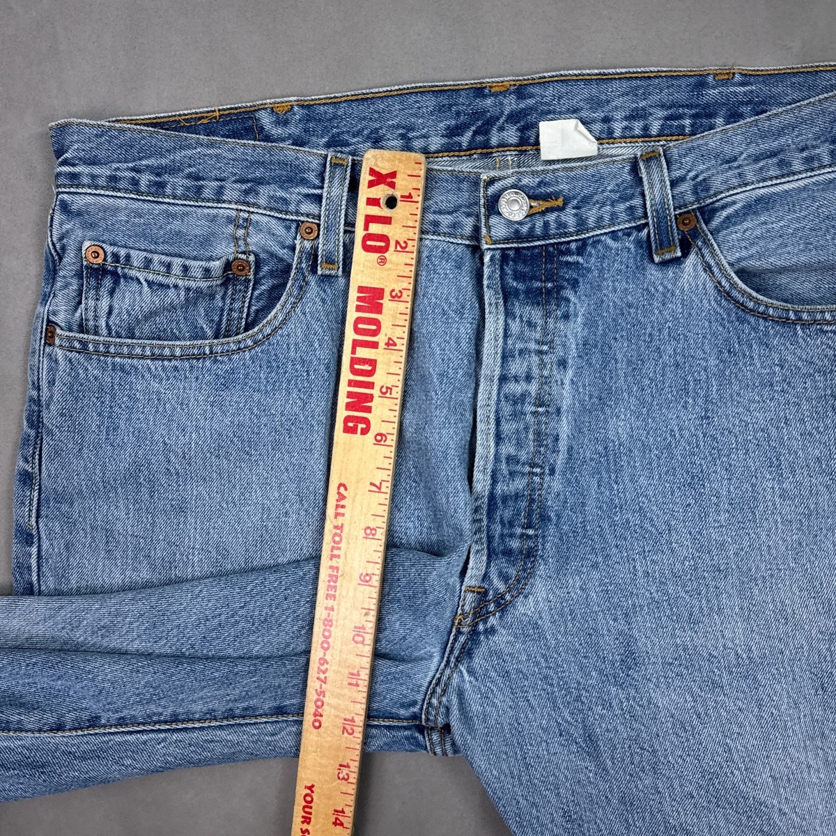 Vintage Levis 501 Jeans Mens 38x34 Blue Y2K Button Fly Distressed