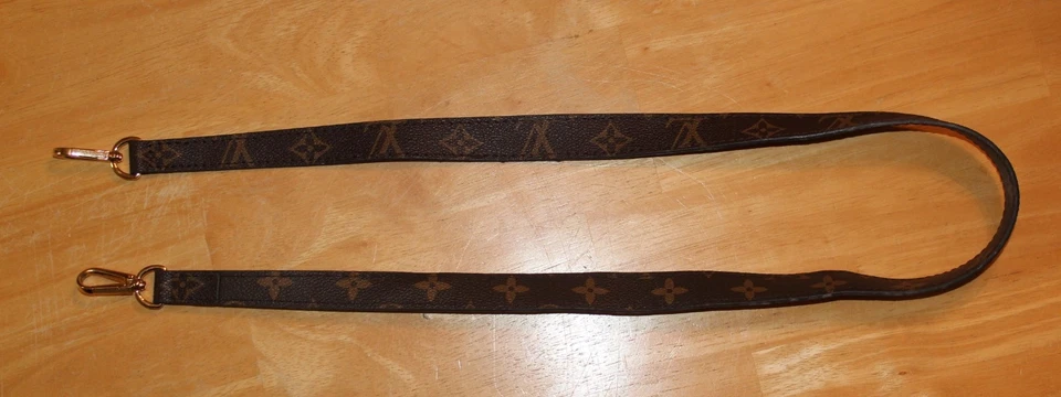 Плечевой ремень через плечо LOUIS VUITTON Monogram Montaigne - Изображение 3 из 4