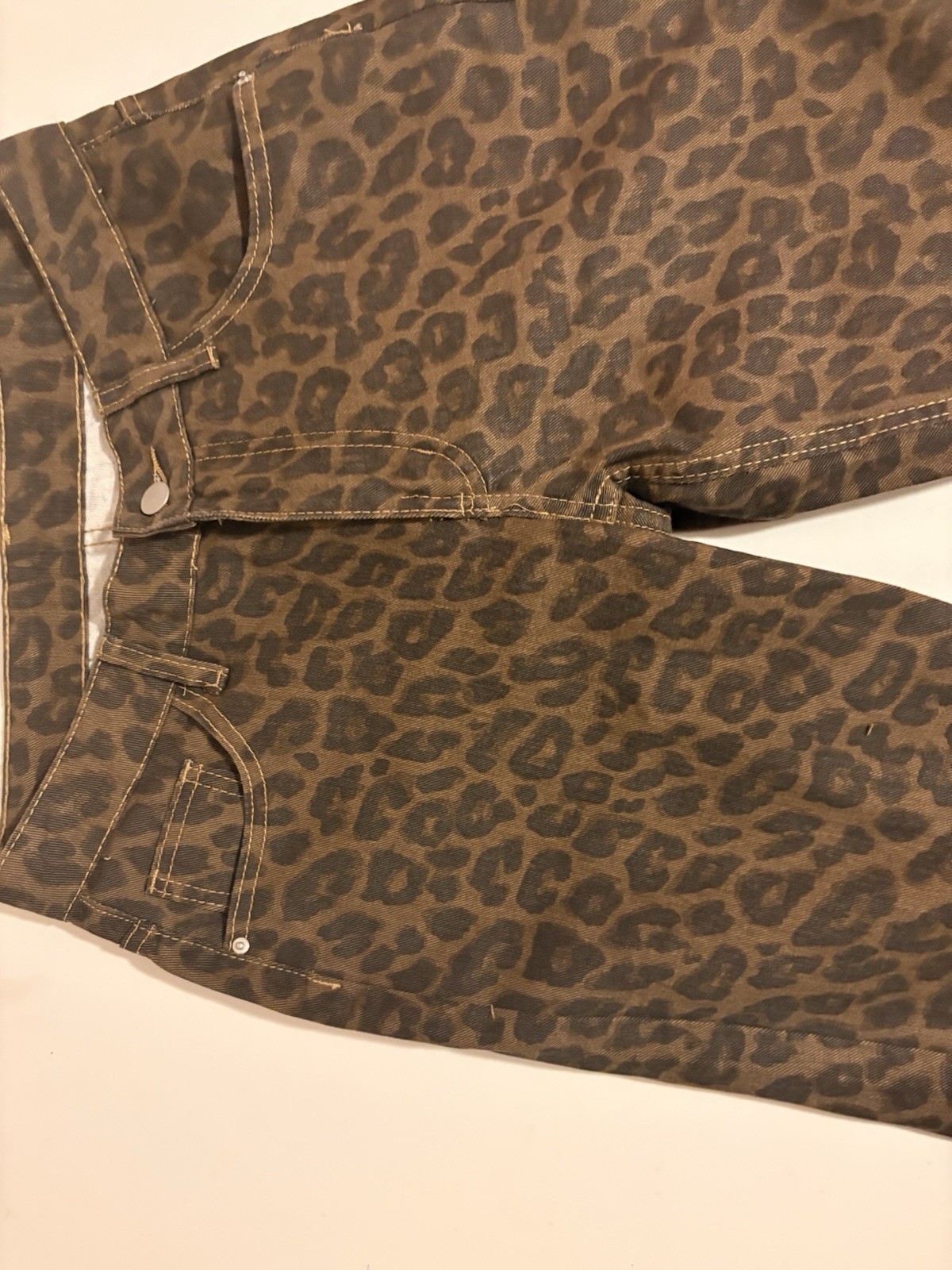 SheIn Brown Animal Print Denim Straight Leg Pants with Pocke