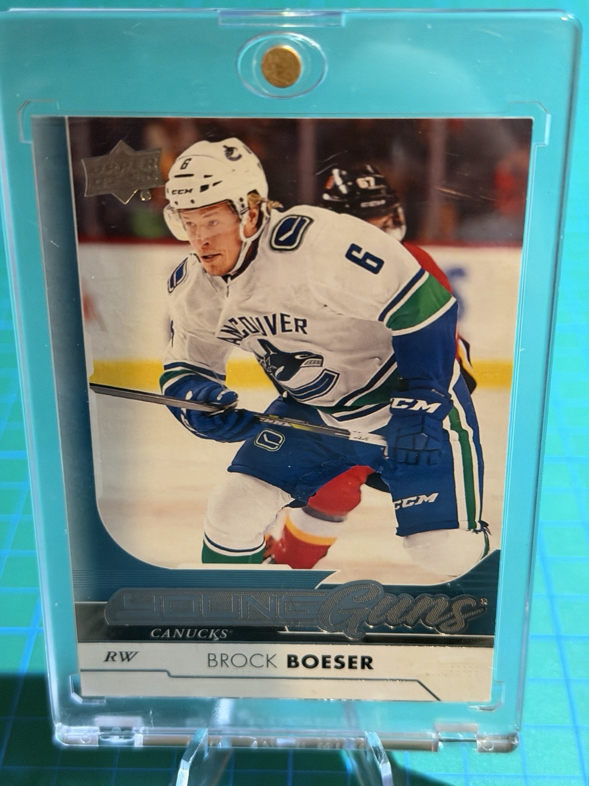 Brock Boeser - 2017-18 Upper Deck Series 1 Young Guns #247 - Canucks