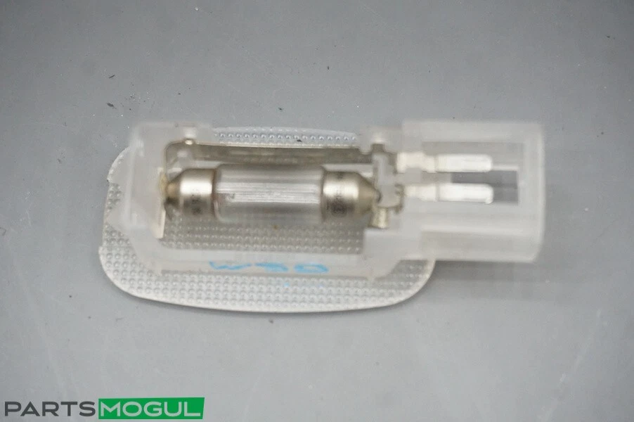 Luz interior delantera Mercedes-Benz SL550 2011-2020 0028202101 Foto 4 de 4