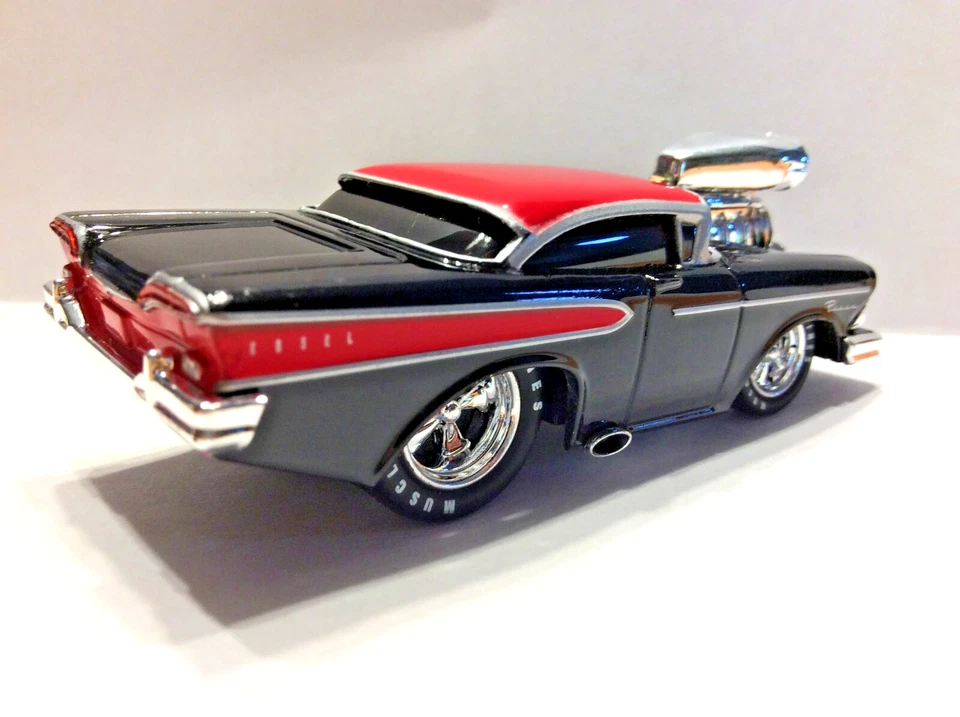MUSCLE MACHINES 1958 EDSEL LIMITED EDITION -- 1/64 DIECAST - 58 EDSEL - Image 2 of 4