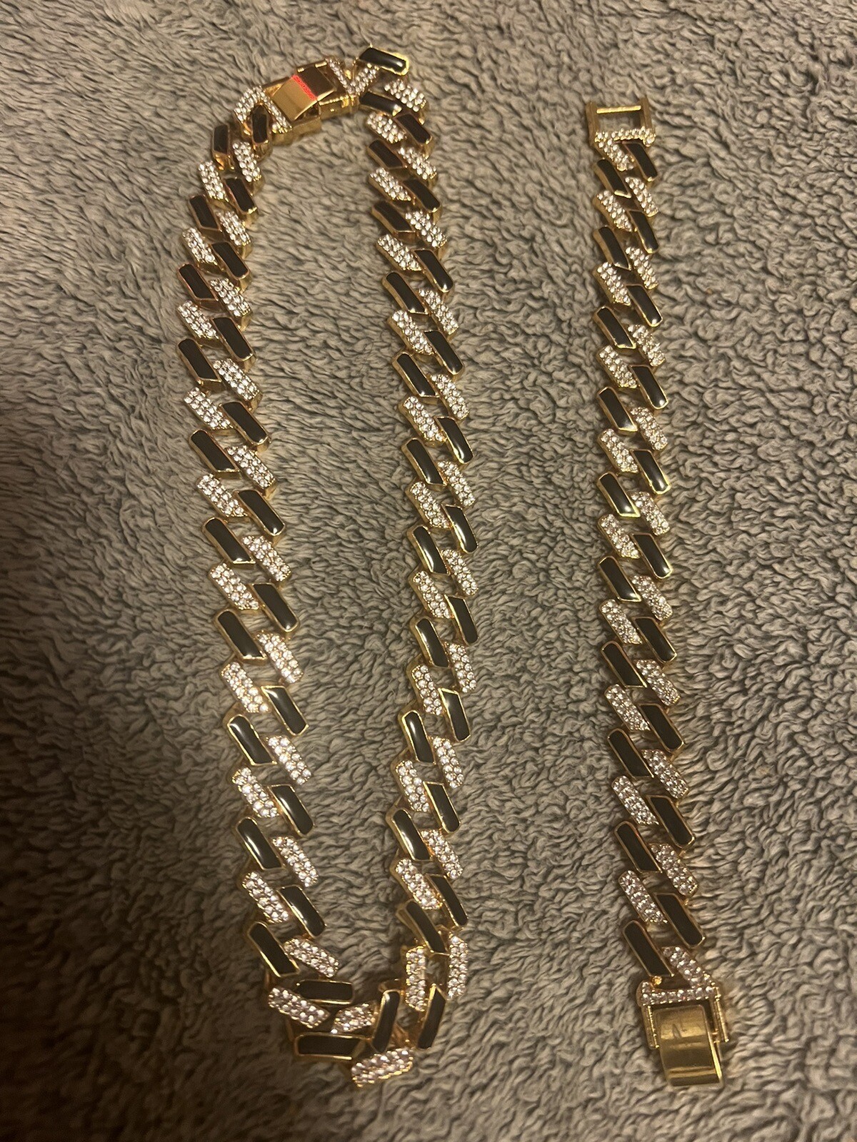 Stylish and Elegant Necklace for Every Occasion-image