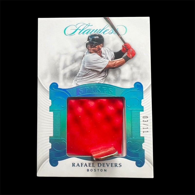2018 Panini Flawless Rafael Devers Auto SPIKES  #3/11  #SP-RD Sealed 🔥