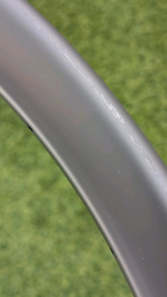 27.5" Carbon Fiber MTB Rim 32h Width 40mm Depth 29mm Gravel Mountain Hookless - Image 3 of 3