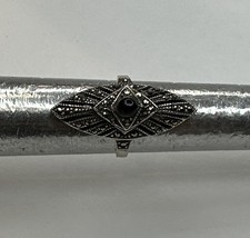 Vintage 925 Sterling Silver Black Onyx  Marcasite Statement Ring / Size 5.75