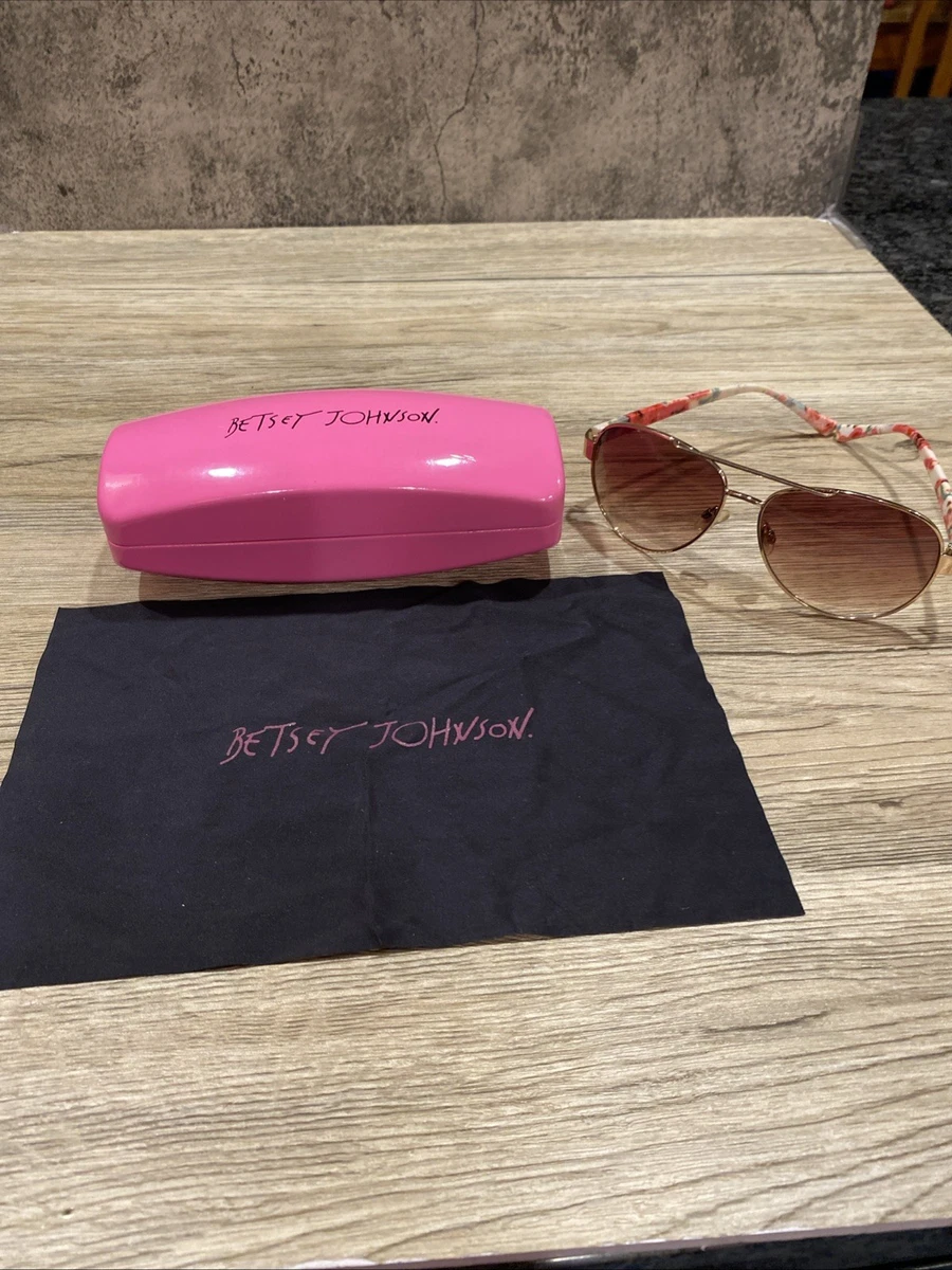 Betsy Johnson Hot Pink Shiny Glasses Case Betsy Johnson Hot Pink Shiny Glasses Case | eBay main image 4