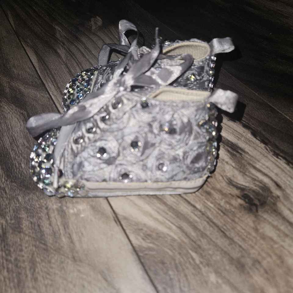 Botines de estrás para niñas 6-9 meses zapatos de cuna de satén Foto 2 de 4