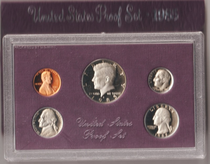 Rare Old 1985 US Mint Coin Collection QUALITY PROOF Set Collectible Display Case