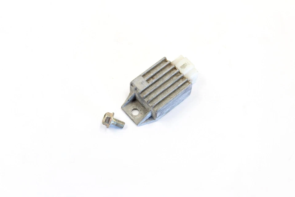 2005 BENZHOU 50CC OEM RECTIFIER VOLTAGE REGULATOR - Image 4 of 4