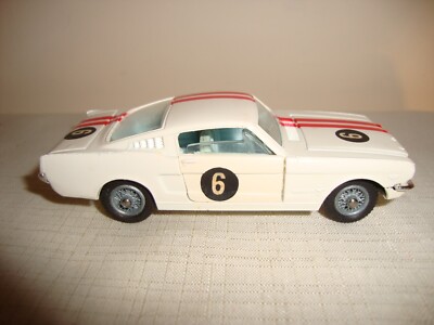 CORGI TOYS　No.2 Original CORGI 325 FORD MUSTANG 2+2 COMPETITION MODEL - EXCELLENT