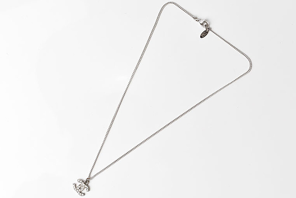 アクセサリー CHANEL COCO pierce CHANEL Pierce CHANEL Logo/CC COCO Mark Swing Rhinestone