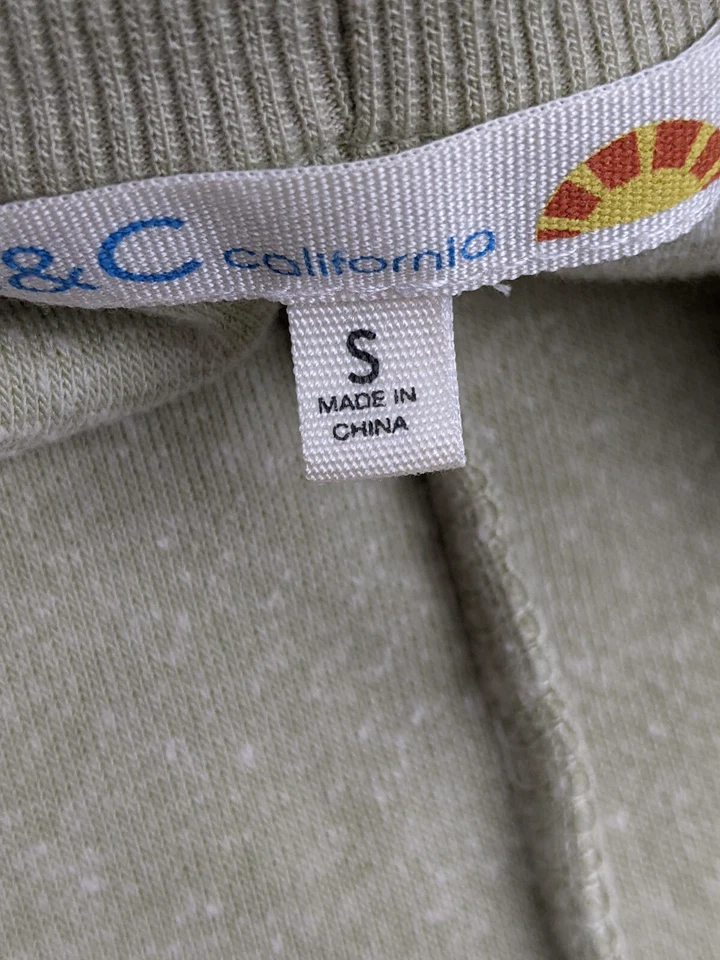 Cárdigan polar tejido con cable verde pastashio S C&C California para mujer Foto 4 de 4