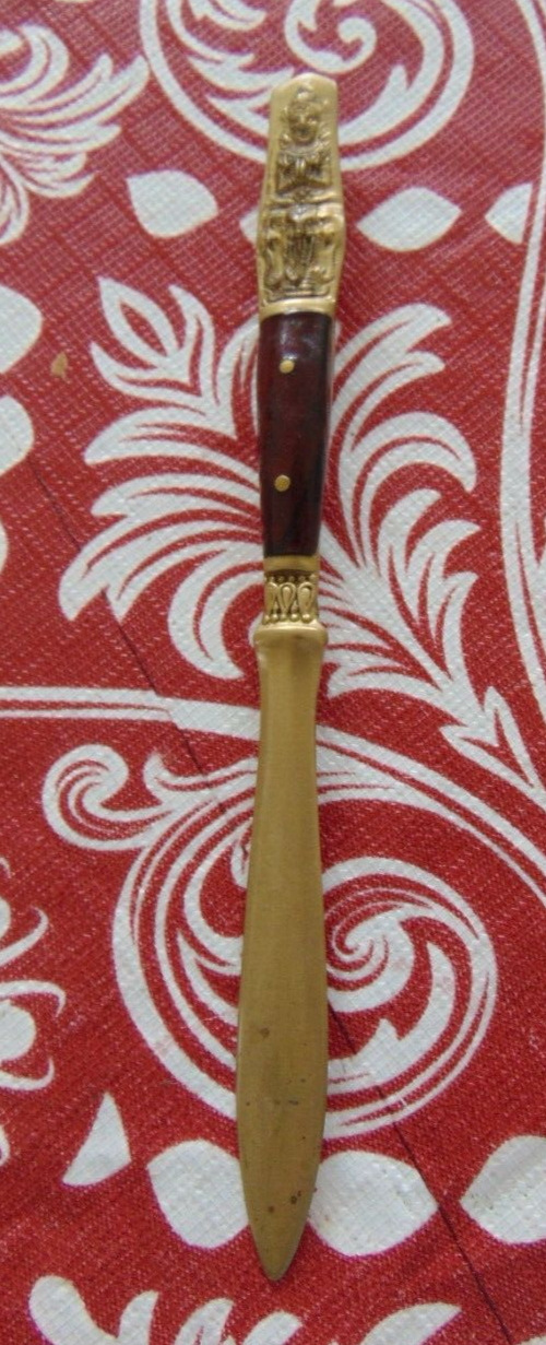 Foto 2 di 9