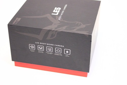 VIEVU LE5 Body-Worn Camera with download cable - Picture 8 of 9