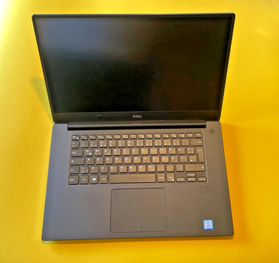 Dell XPS 15 9560 Laptop Intel i7 7th Gen 512GB NVMe 250GB SATA 16GB RAM DD4 -W11